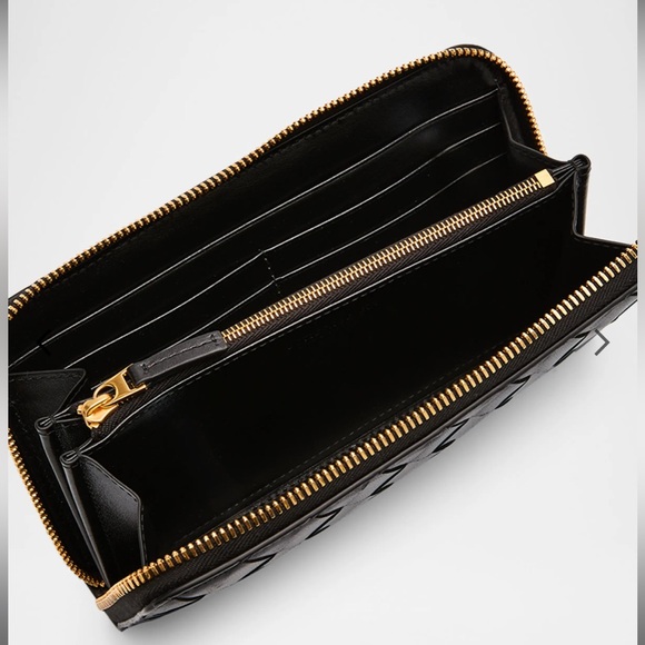 Bottega Zip Around Leather Wallet - Picture 3 of 11